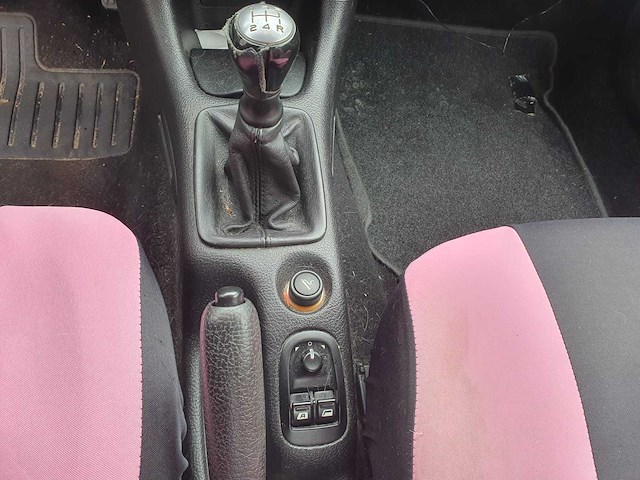 Peugeot 206 1.4 xs, 58-nj-dt - afbeelding 8 van  9