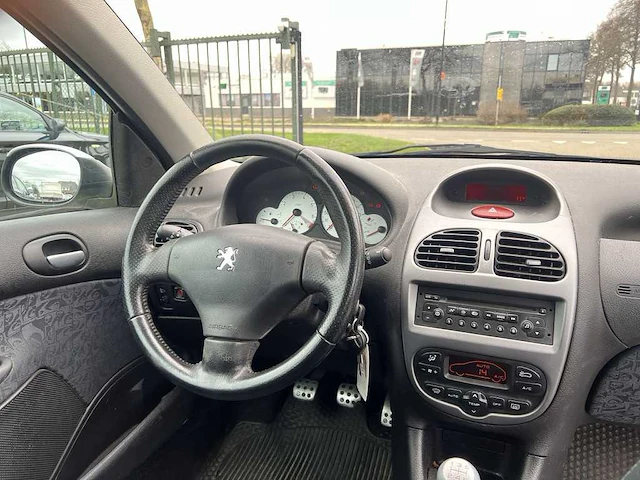 Peugeot 206 1.6-16v quiksilver | 14-nd-bj - afbeelding 16 van  26