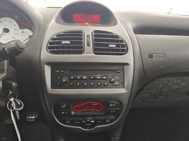 Peugeot 206 1.6-16v quiksilver 2003 | 14-nd-bj - afbeelding 7 van  21