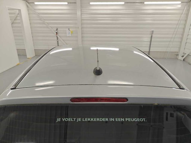 Peugeot 206 1.6-16v quiksilver 2003 | 14-nd-bj - afbeelding 11 van  21