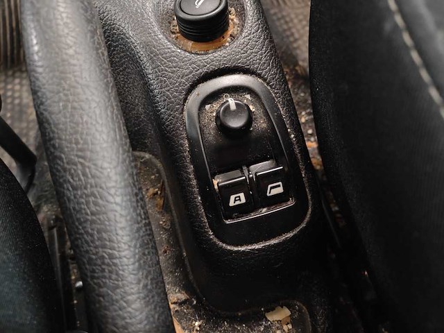 Peugeot 206 1.6-16v quiksilver 2003 | 14-nd-bj - afbeelding 13 van  21