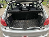 Peugeot 206 1.6-16v quiksilver 2003 | 14-nd-bj - afbeelding 7 van  26