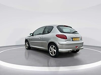 Peugeot 206 1.6-16v quiksilver 2003 | 14-nd-bj - afbeelding 17 van  26