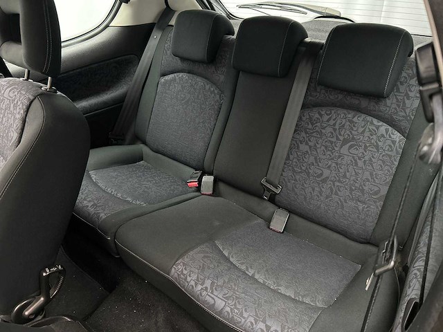 Peugeot 206 1.6-16v quiksilver 2006 | 31-sh-nd - afbeelding 9 van  19