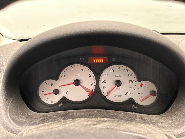 Peugeot 206 1.6-16v quiksilver 2006 | 31-sh-nd - afbeelding 15 van  19