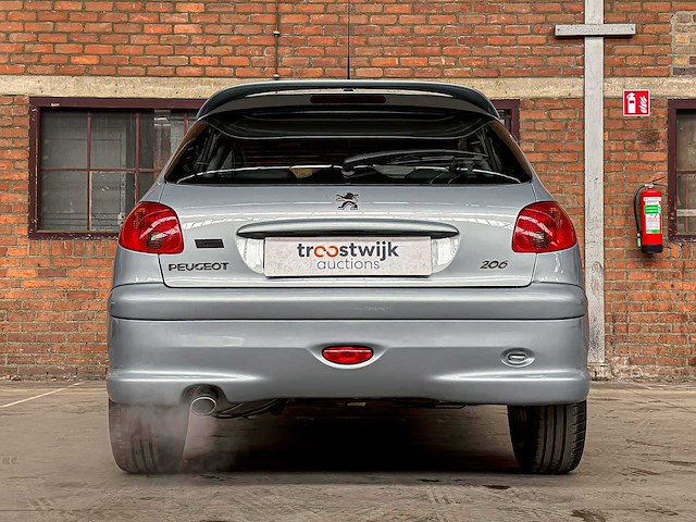 Peugeot 206 2.0-16v gti 134pk 2004, 33-ns-vn - afbeelding 4 van  48