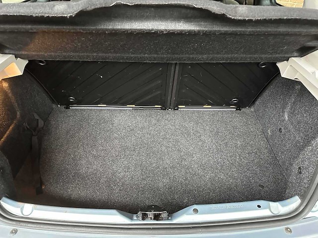 Peugeot 206 2.0-16v gti 134pk 2004, 33-ns-vn - afbeelding 18 van  48