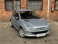 Peugeot 206 2.0-16v gti 134pk 2004, 33-ns-vn - afbeelding 43 van  48