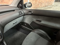 Peugeot 206 2.0-16v gti 134pk 2004, 33-ns-vn - afbeelding 20 van  45