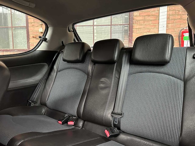 Peugeot 206 2.0-16v gti 134pk 2004, 33-ns-vn - afbeelding 33 van  45