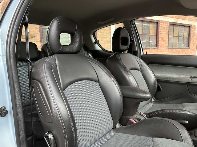 Peugeot 206 2.0-16v gti 134pk 2004, 33-ns-vn - afbeelding 35 van  45