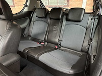 Peugeot 206 2.0-16v gti 134pk 2004, 33-ns-vn - afbeelding 32 van  48