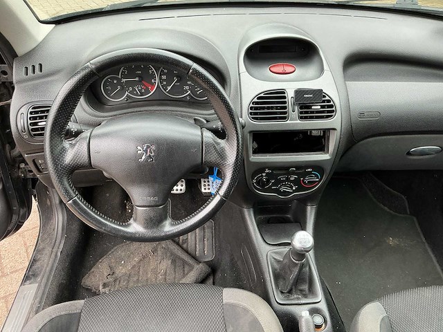 Peugeot 206 97-sv-gn - afbeelding 7 van  8