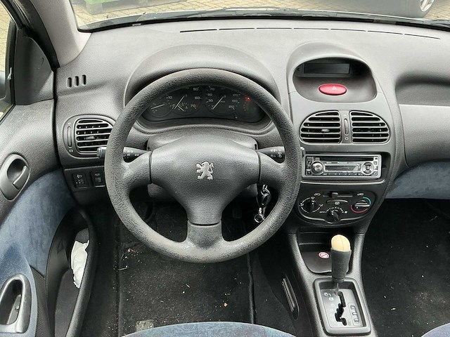 Peugeot 206 “automaat” 85-fd-gz - afbeelding 5 van  33