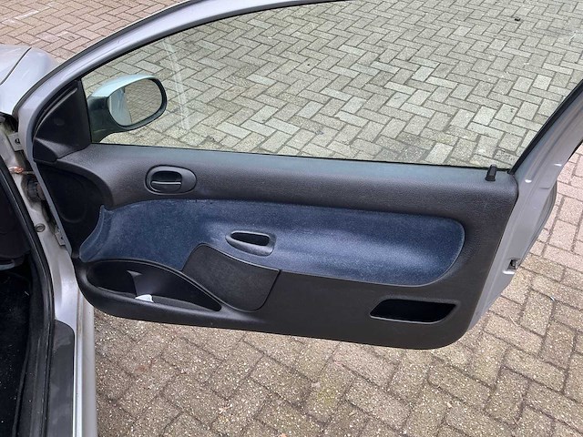 Peugeot 206 “automaat” 85-fd-gz - afbeelding 14 van  33