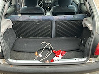 Peugeot 206 “automaat” 85-fd-gz - afbeelding 32 van  33