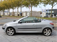 Peugeot 206 cc 1.6 16v 2001, 92-hl-ff - afbeelding 2 van  37