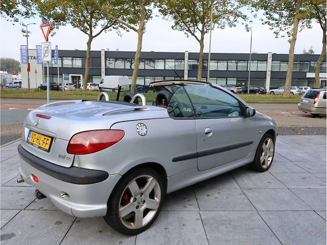 Peugeot 206 cc 1.6 16v 2001, 92-hl-ff - afbeelding 5 van  37