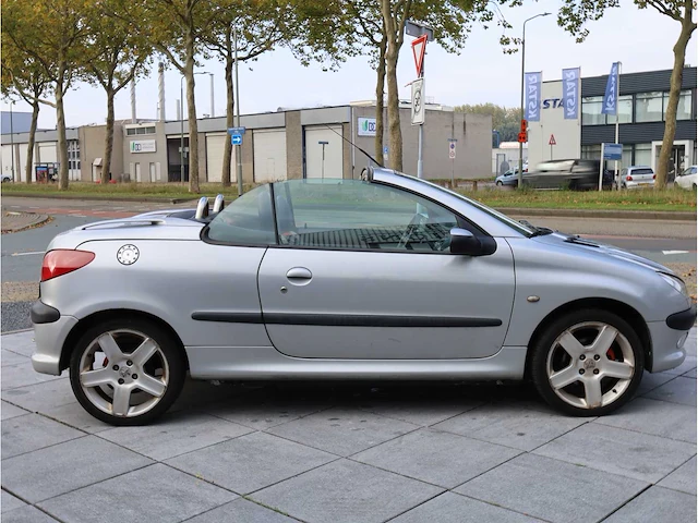 Peugeot 206 cc 1.6 16v 2001, 92-hl-ff - afbeelding 6 van  37
