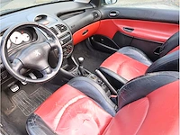 Peugeot 206 cc 1.6 16v 2001, 92-hl-ff - afbeelding 10 van  37