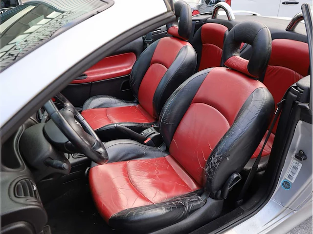 Peugeot 206 cc 1.6 16v 2001, 92-hl-ff - afbeelding 13 van  37