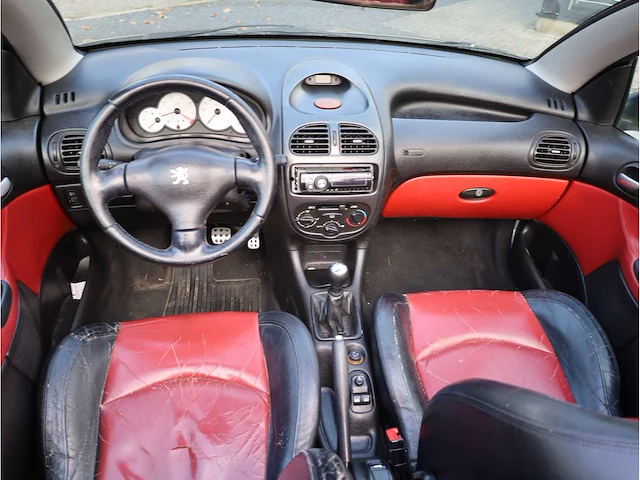 Peugeot 206 cc 1.6 16v 2001, 92-hl-ff - afbeelding 15 van  37