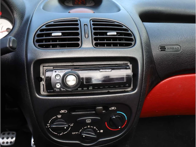 Peugeot 206 cc 1.6 16v 2001, 92-hl-ff - afbeelding 21 van  37