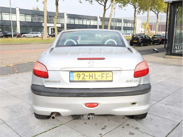 Peugeot 206 cc 1.6 16v 2001, 92-hl-ff - afbeelding 30 van  37