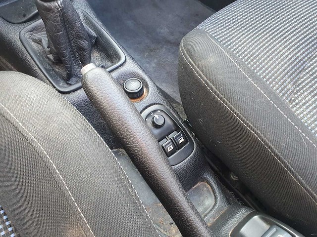 Peugeot 206 cc 1.6 16v, 79-jf-rx - afbeelding 7 van  7