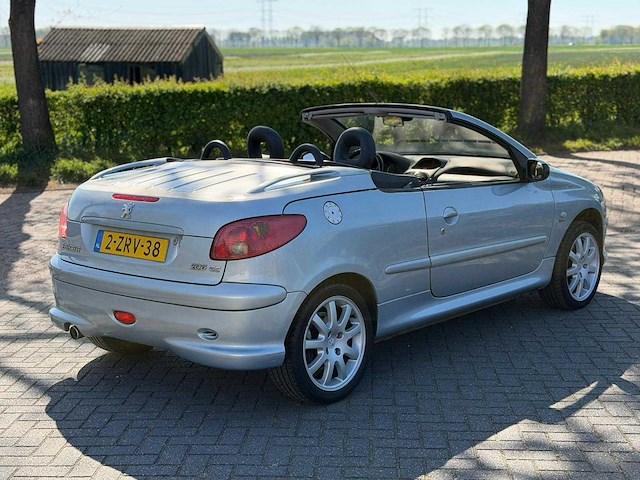 Peugeot 206 cc 1.6-16v roland g. 2-zrv-38 - afbeelding 18 van  22