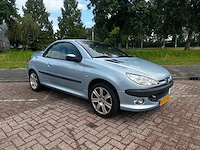 Peugeot 206 cc 2.0 16v , 41-ht-vg - afbeelding 9 van  15
