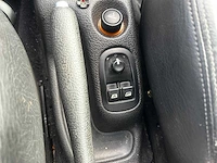 Peugeot 206 cc 2.0 16v , 41-ht-vg - afbeelding 4 van  15