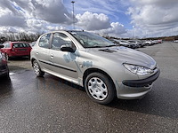 Peugeot 206 phase 2 1 4i one line, 2005 - afbeelding 23 van  33