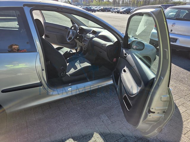 Peugeot 206 phase 2 206 1.4i urban 75, 2007 - afbeelding 7 van  35