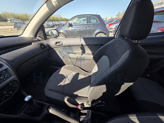 Peugeot 206 phase 2 206 1.4i urban 75, 2007 - afbeelding 15 van  35