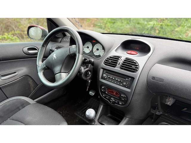 Peugeot 206 sw 1.4-16v air-line 3 88pk 2006, 59-tb-fg - afbeelding 17 van  27