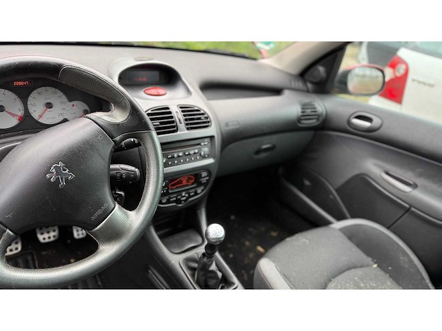 Peugeot 206 sw 1.4-16v air-line 3 88pk 2006, 59-tb-fg - afbeelding 24 van  33