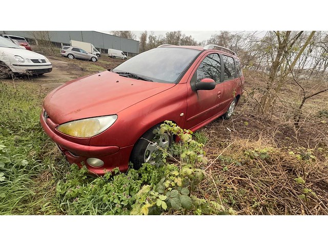 Peugeot 206 sw 1.4-16v air-line 3 88pk 2006, 59-tb-fg - afbeelding 31 van  33