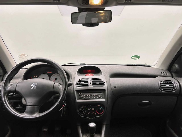 Peugeot 206 sw 1.4-16v xs pack 2004 | 51-pk-vv - afbeelding 13 van  47