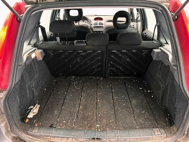 Peugeot 206 sw 1.4-16v xs pack 2004 | 51-pk-vv - afbeelding 47 van  47
