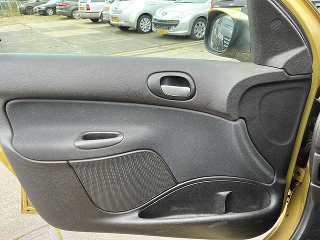Peugeot 206 sw 1.4 xs 2003 | 24-ll-jn - afbeelding 21 van  23