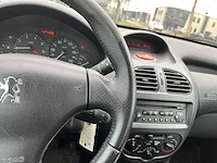 Peugeot 206 sw 1.4 xs 2003 | 24-ll-jn - afbeelding 6 van  16
