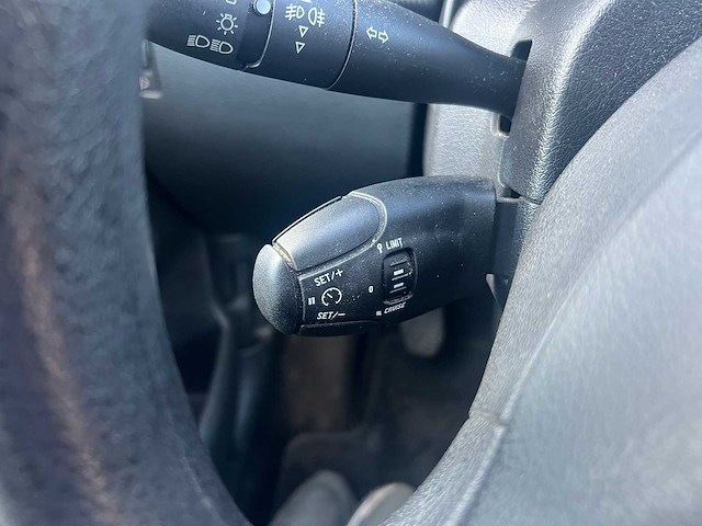 Peugeot 207 - 1.4 vti cool 'n blue, 12-zh-jd - afbeelding 4 van  11