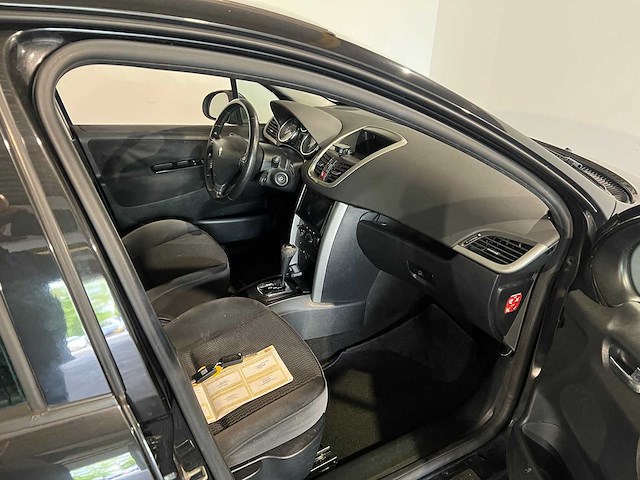 Peugeot 207 - 1.6 vti xt , 73-zk-hx - afbeelding 19 van  20