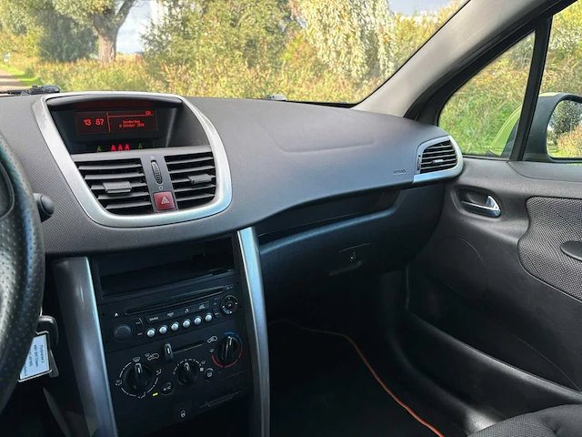 Peugeot 207 1.4-16v xs , 88-td-tg - afbeelding 3 van  14