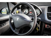 Peugeot 207 1.4 vti cool 'n blue, 93-xv-ns - afbeelding 15 van  17