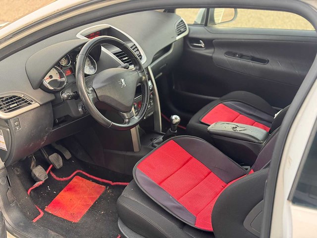 Peugeot 207 1.4 vti look, 82-hjb-7 - afbeelding 12 van  13