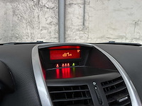Peugeot 207 1.4 vti xs pack 95pk 2007, 43-srf-3 - afbeelding 18 van  37