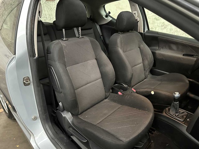 Peugeot 207 1.4 vti xs pack 95pk 2007, 43-srf-3 - afbeelding 37 van  37