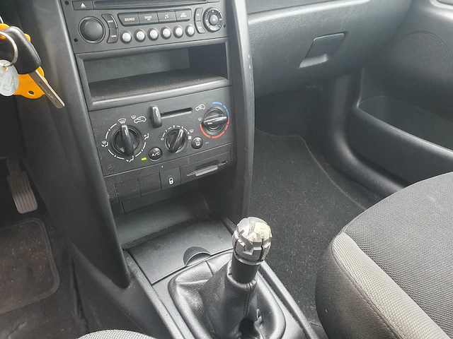 Peugeot 207 1.4 x-line, g-706-fn - afbeelding 7 van  9